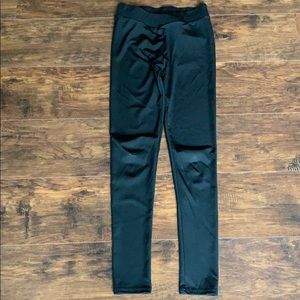 Black leggings